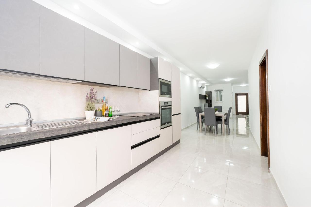 Vela Blu Apartments - Rose Court Gzira Exterior photo