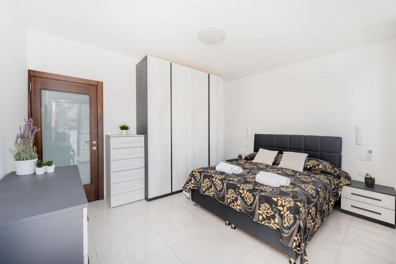 Vela Blu Apartments - Rose Court Gzira Exterior photo